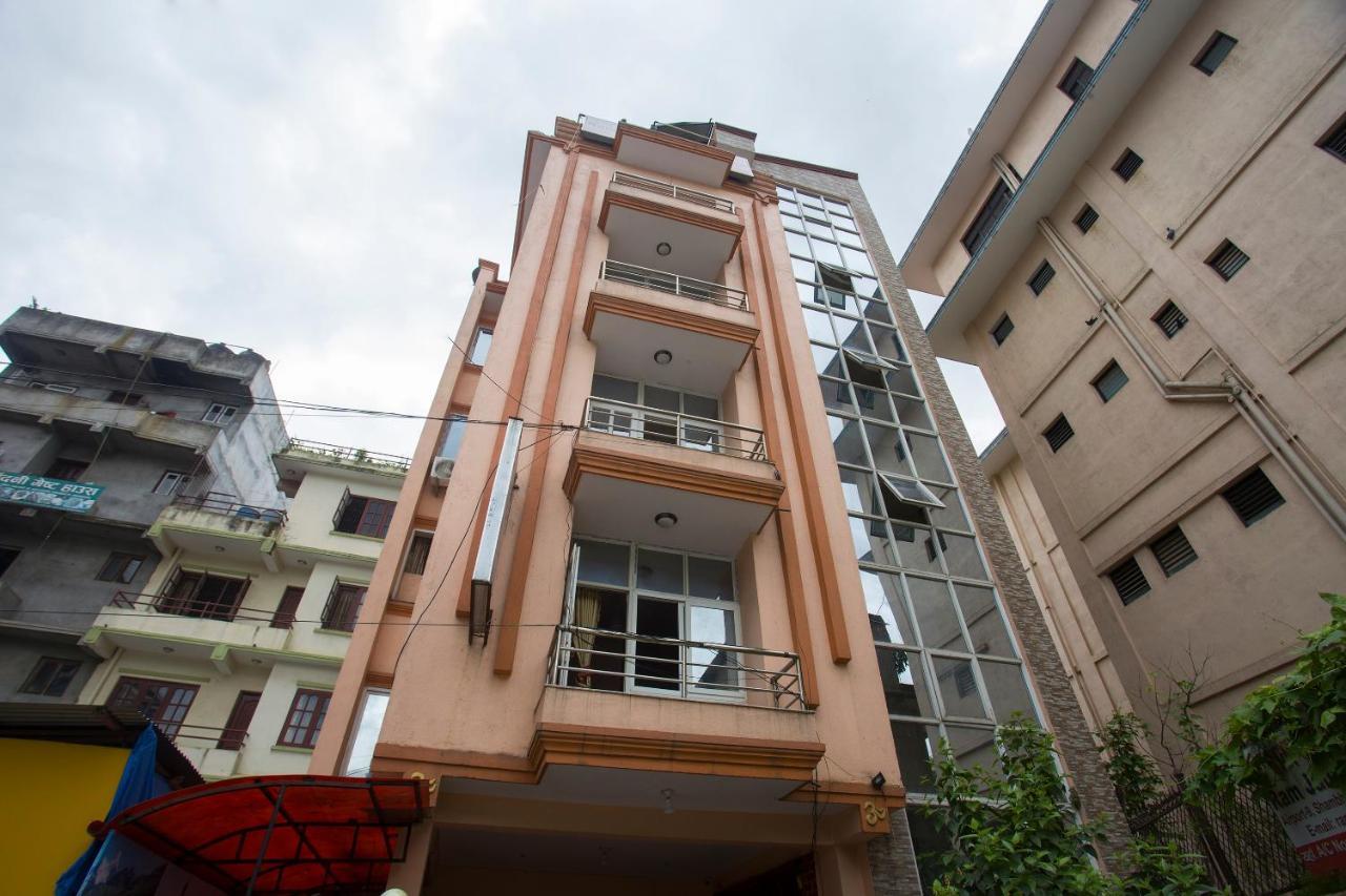 Oyo 161 Ram Janaki Hotel Kathmandu Exterior photo