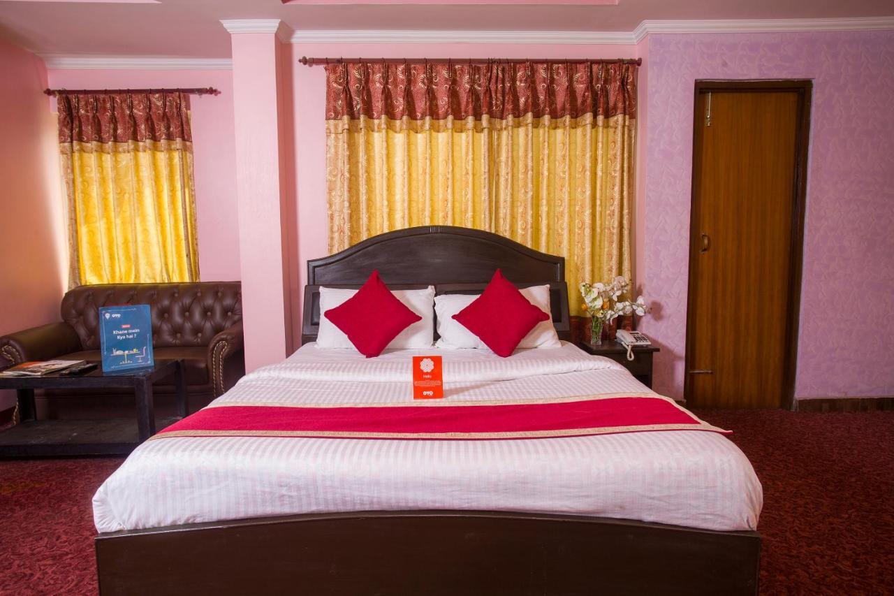 Oyo 161 Ram Janaki Hotel Kathmandu Exterior photo